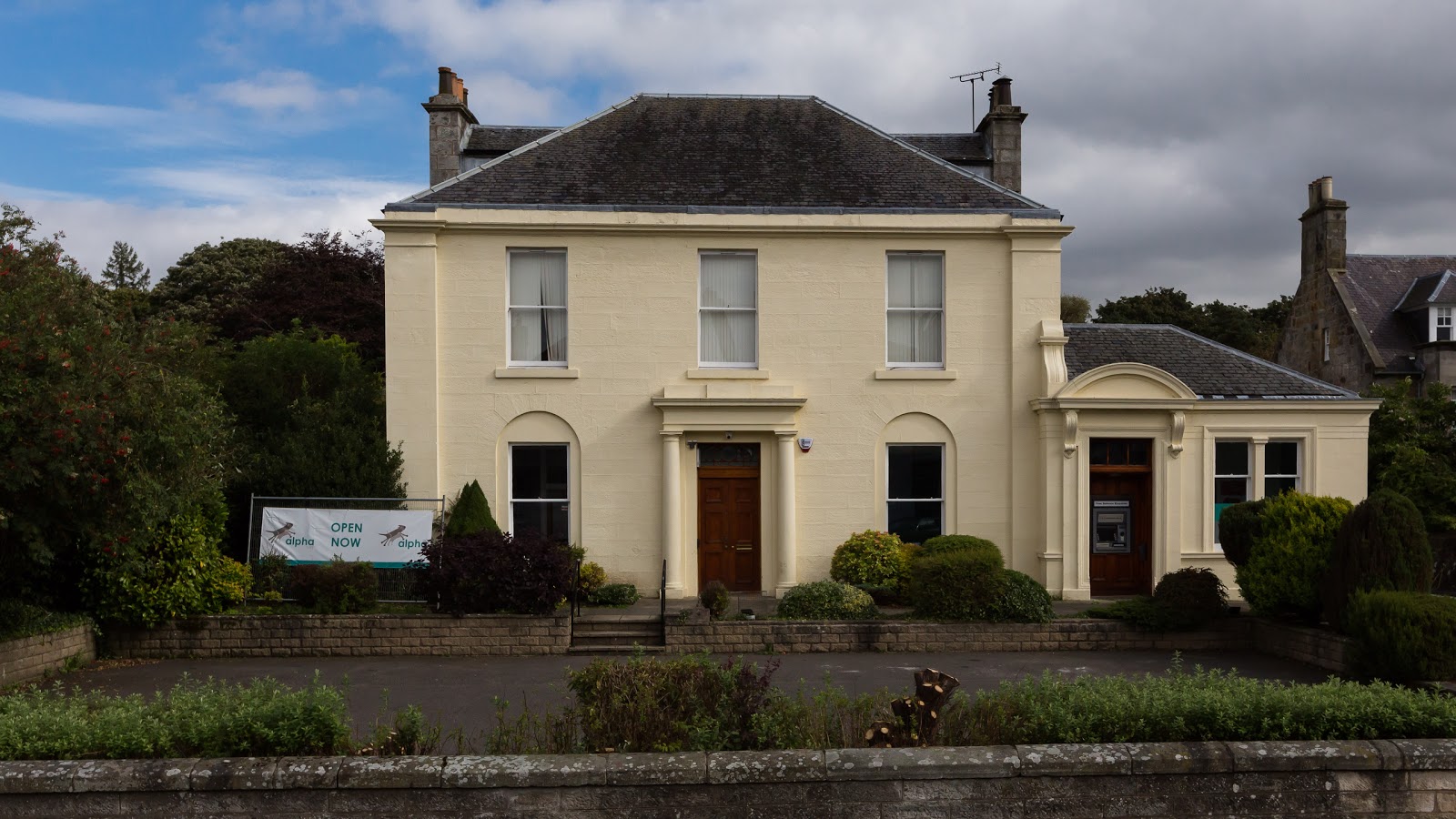 Alphavet Kinross - Kinross , United Kingdom
