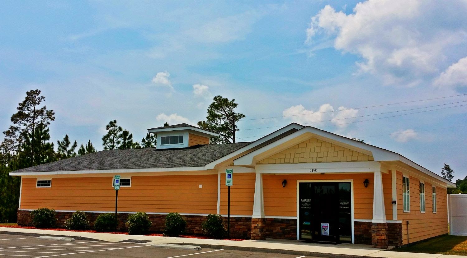 Lakeside Animal Hospital - Cameron , United States