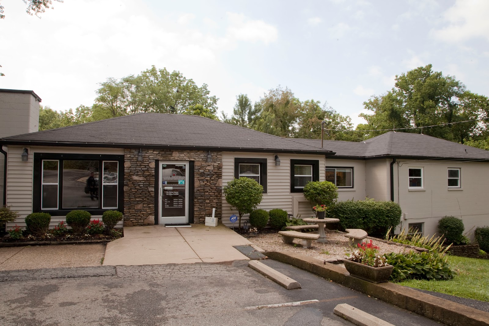 Goshen Animal Clinic - Prospect , United States