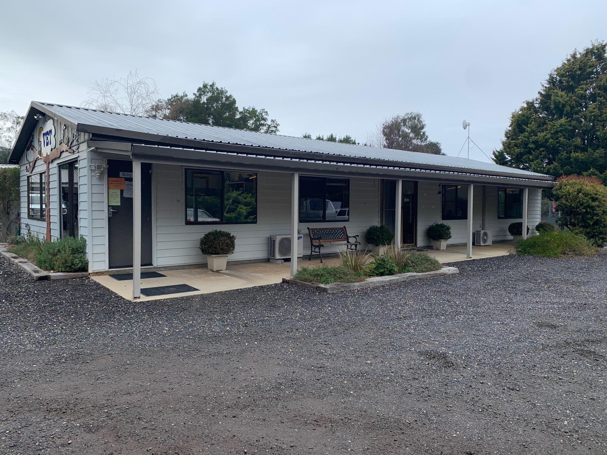 Gundaroo Veterinary Centre - Gundaroo , Australia