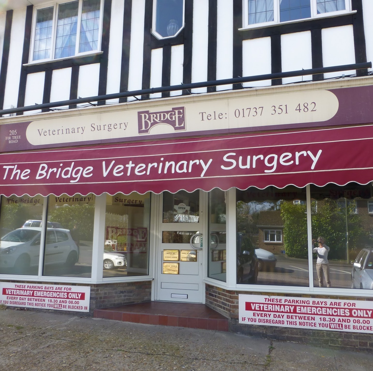 Medivet Epsom Fir Tree Rd Bridge Veterinary Surgery - Epsom , United Kingdom