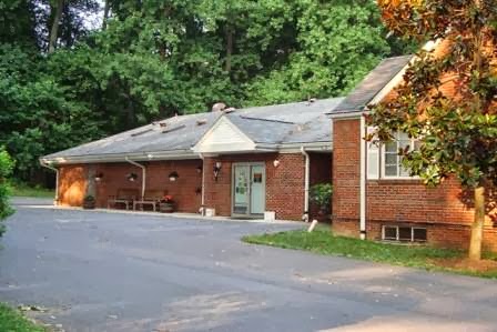 Town And Country Animal Clinic - Olney , United States