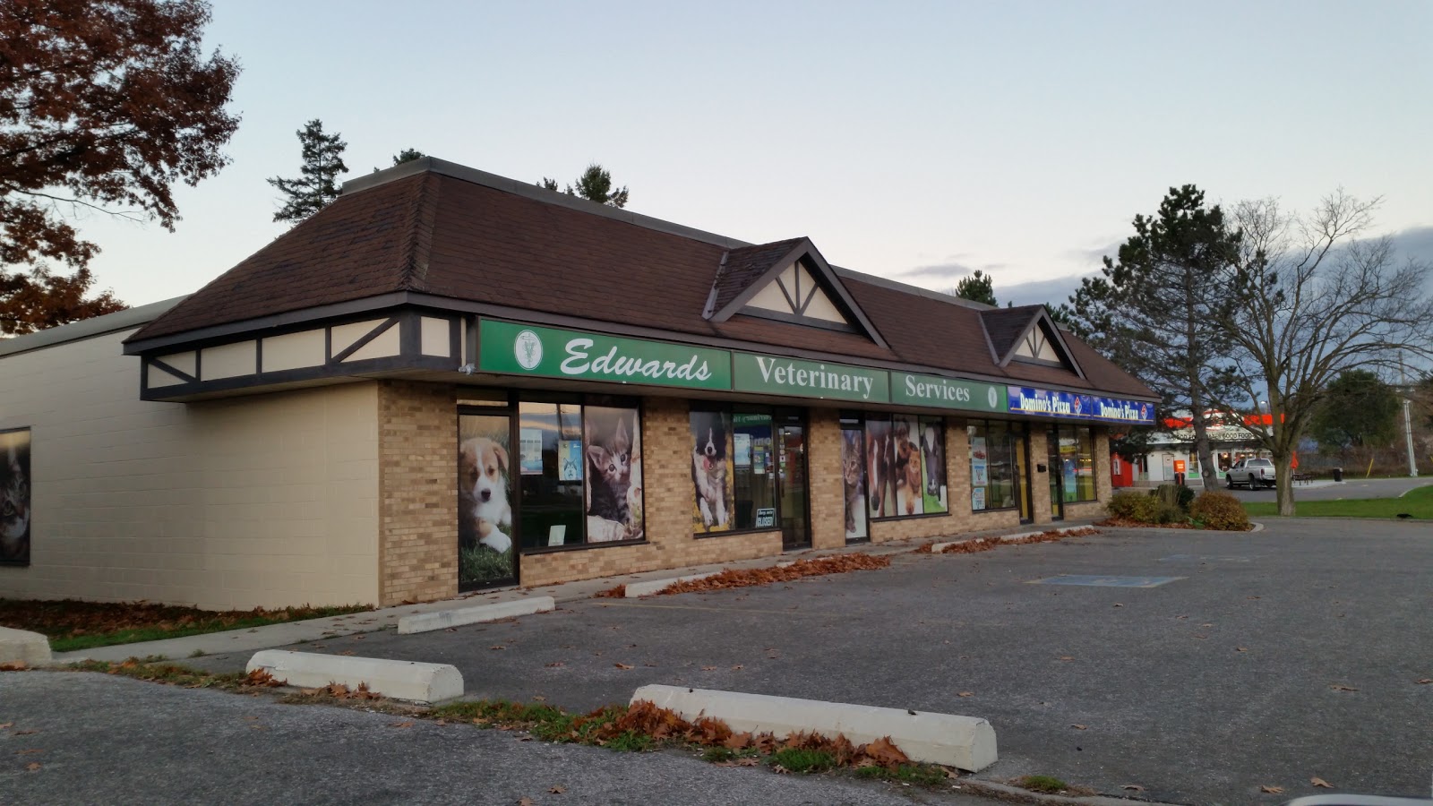 Edwards Veterinary Services - Tillsonburg , Canada