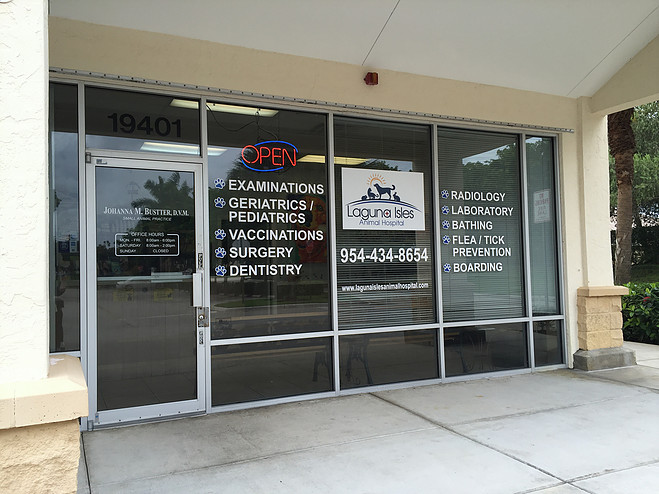 Laguna Isles Animal Hospital: Johanna M Bustter D V M - Southwest Ranches , United States
