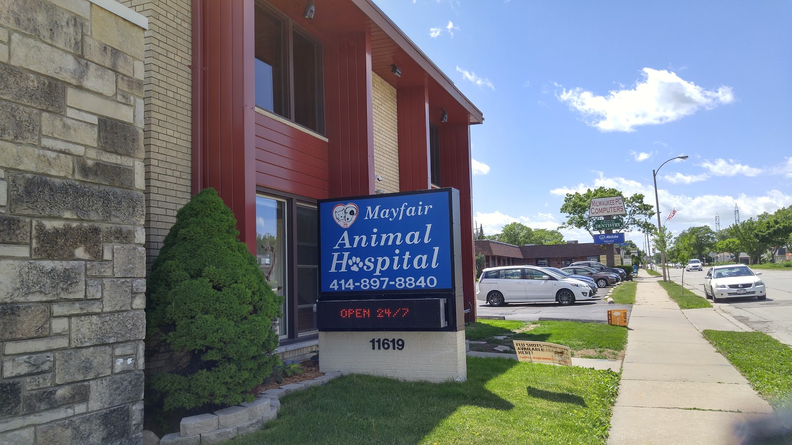 Mayfair Animal Hospital And Er - Wauwatosa , United States