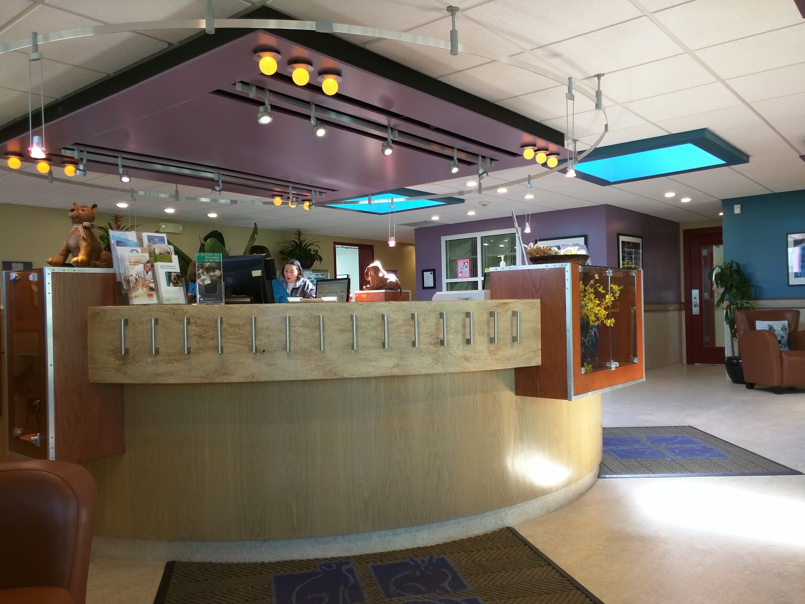 River Heights Veterinary Hospital A Thrive Pet Healthcare Partner - Oswego , United States
