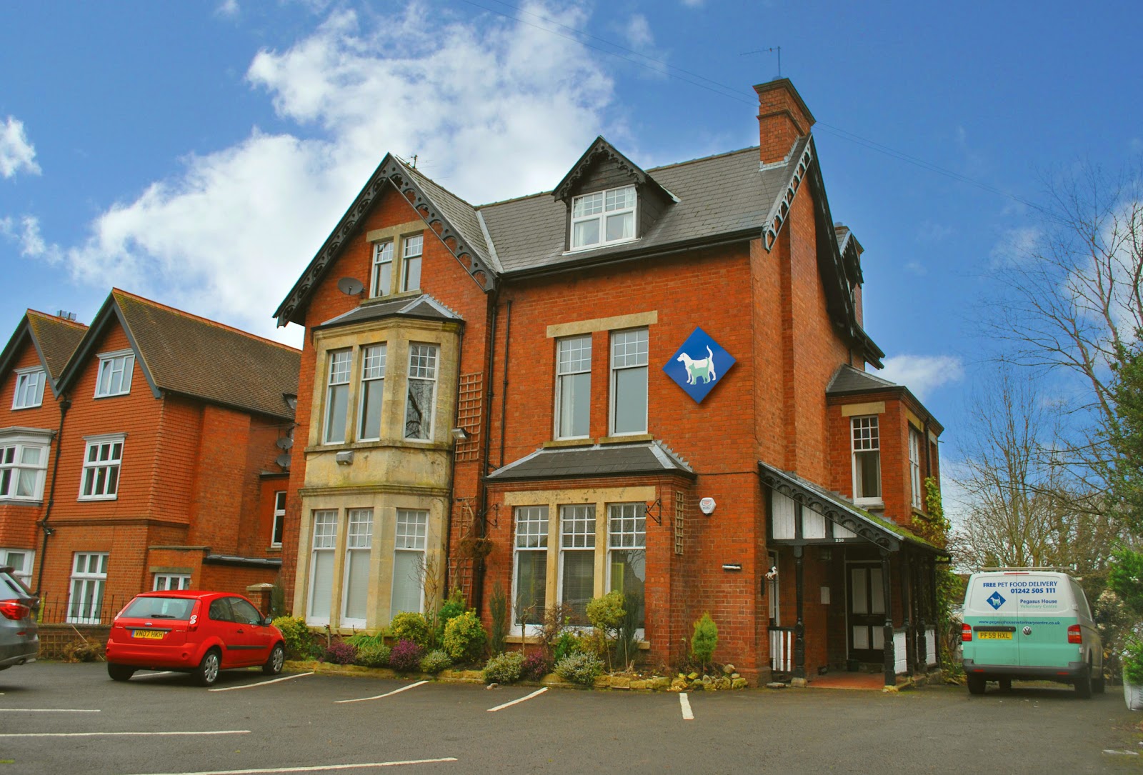 Pegasus House Vets - Cheltenham , United Kingdom