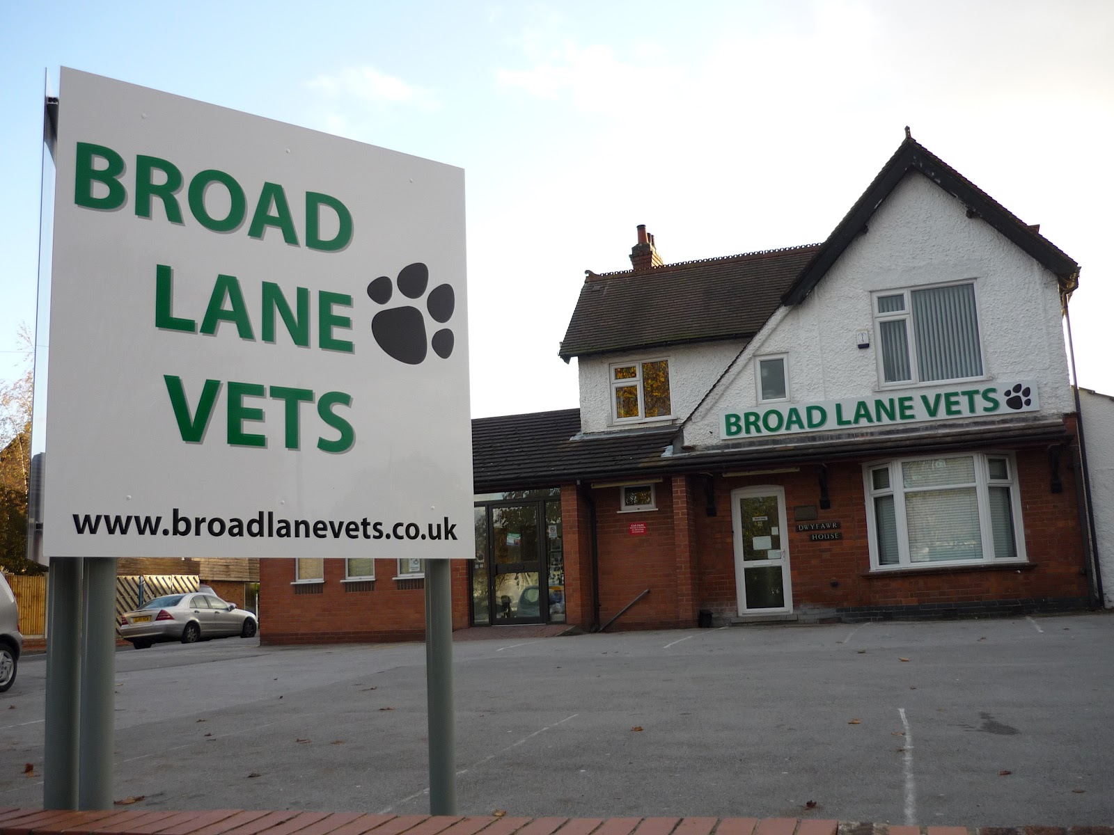 Broad Lane Vets - Coventry , United Kingdom