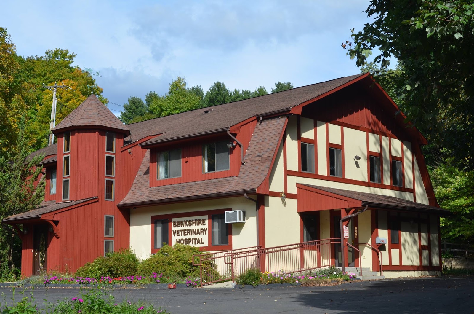 Berkshire Veterinary Hospital - Sandy Hook , United States
