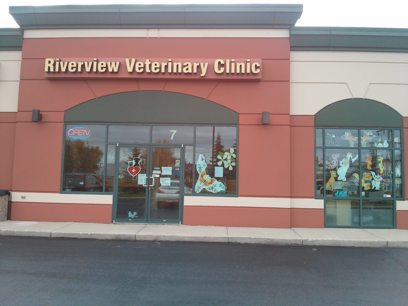 Riverview Veterinary Clinic - Devon , Canada