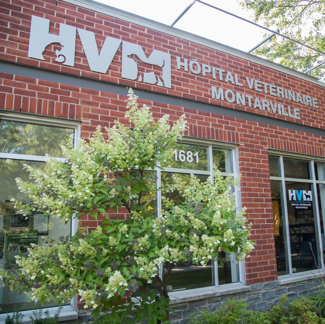 Hôpital Vétérinaire Montarville - St-Bruno-de-Montarville , Canada
