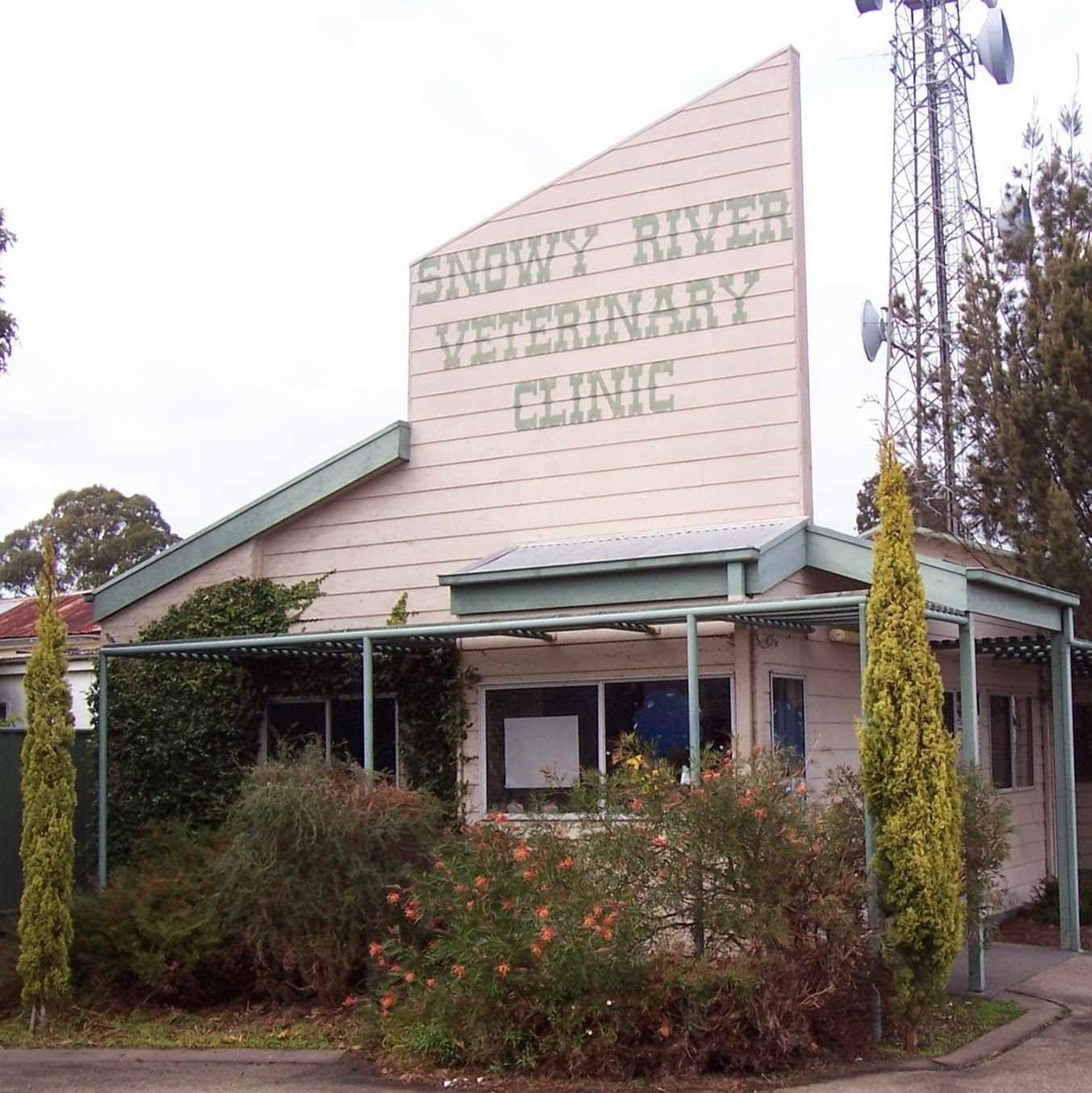 Snowy River Vet Clinic - Orbost , Australia