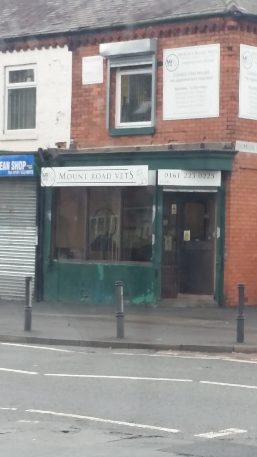 Mount Road Vets - Manchester , United Kingdom