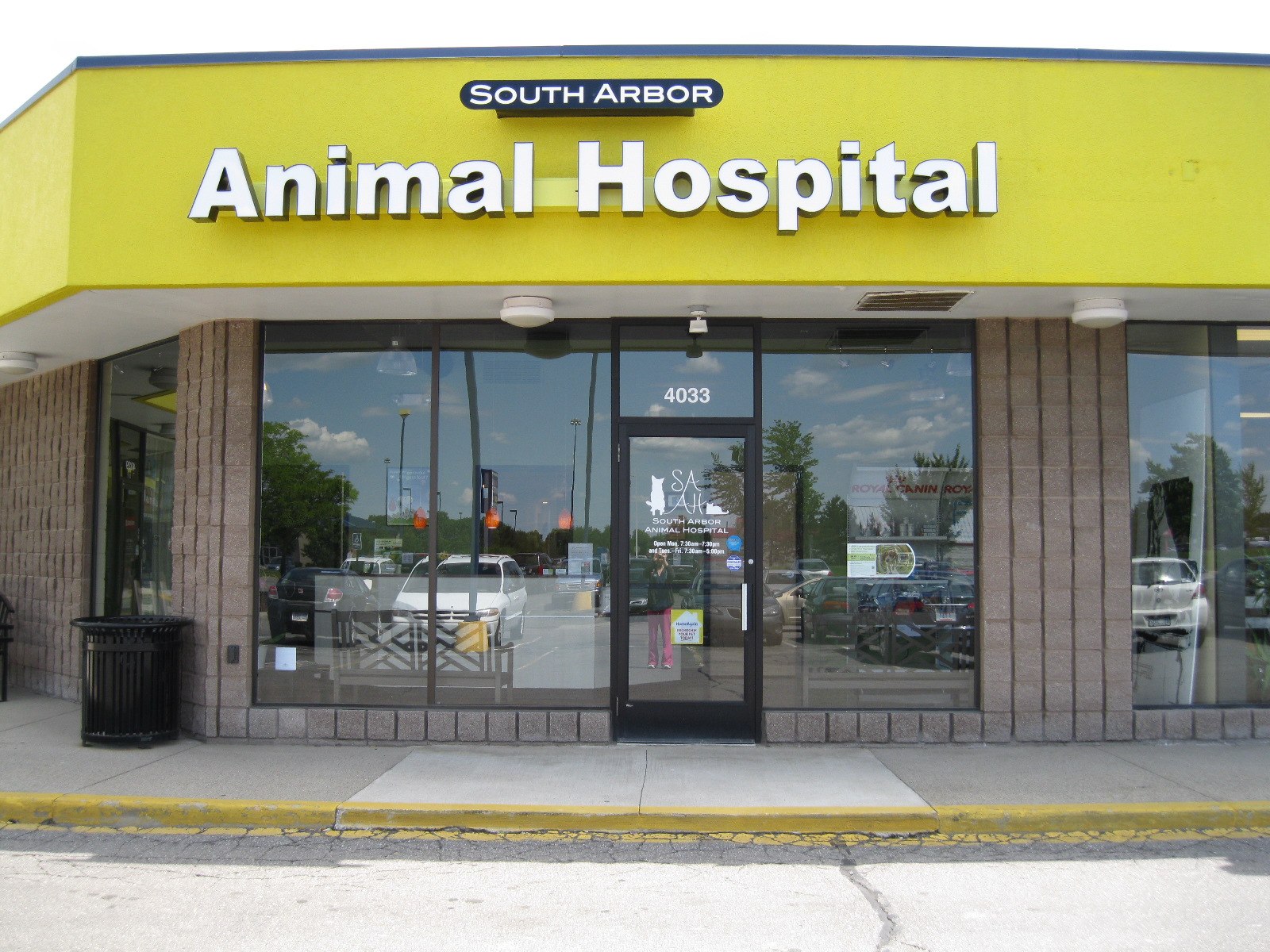 South Arbor Animal Hospital - Ypsilanti , United States