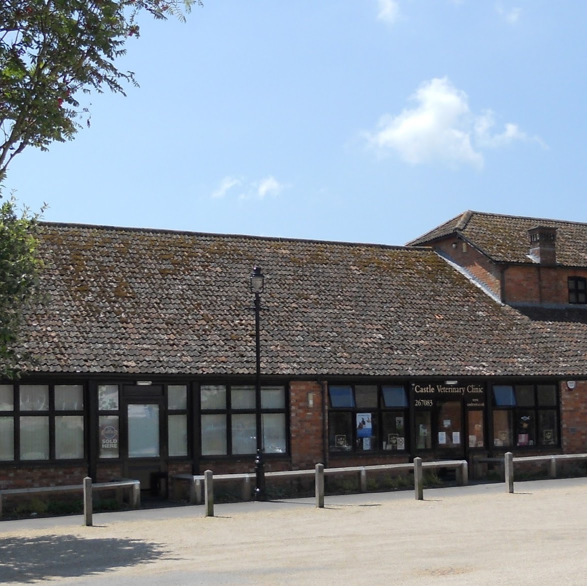 Castle Veterinary Clinic - Weymouth , United Kingdom