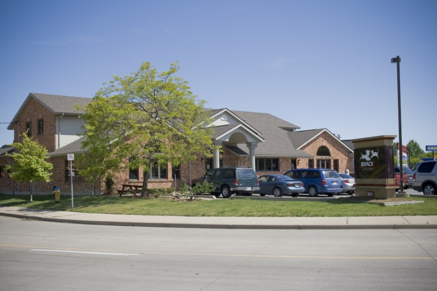 Brack Animal Hospital - Windsor , Canada