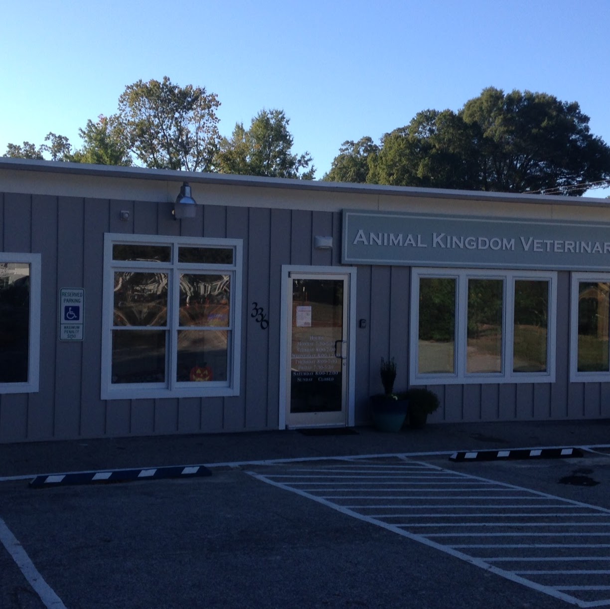 Animal Kingdom Veterinary Hospital - Cary , United States