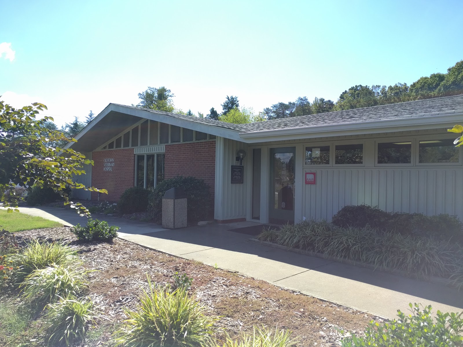 Oldtown Veterinary Hospital - Winston-Salem , United States