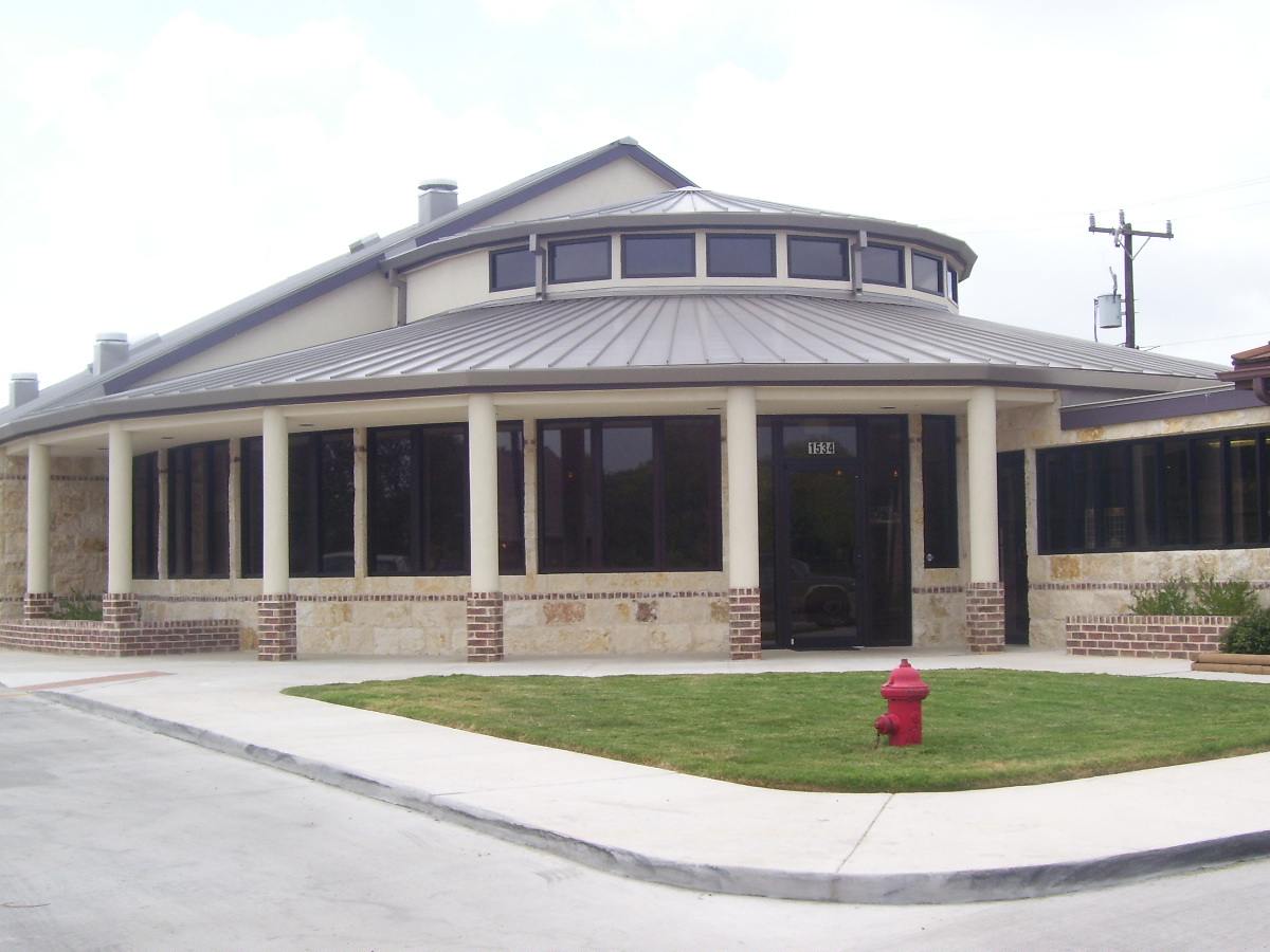 Kitty Hawk Animal Hospital - Universal City , United States