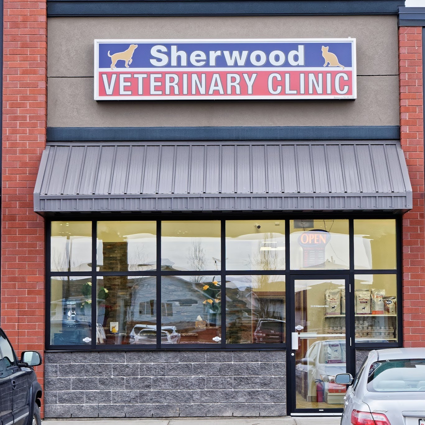 Sherwood Veterinary Clinic - Sherwood Park , Canada