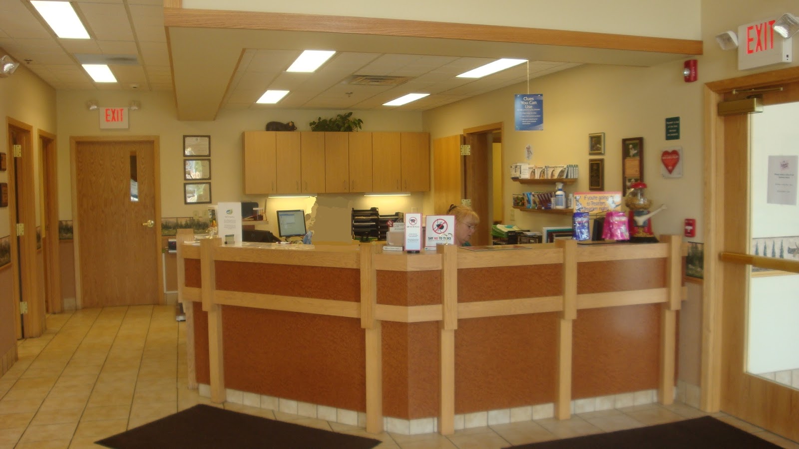 Forest Home Animal Clinic - Franklin , United States