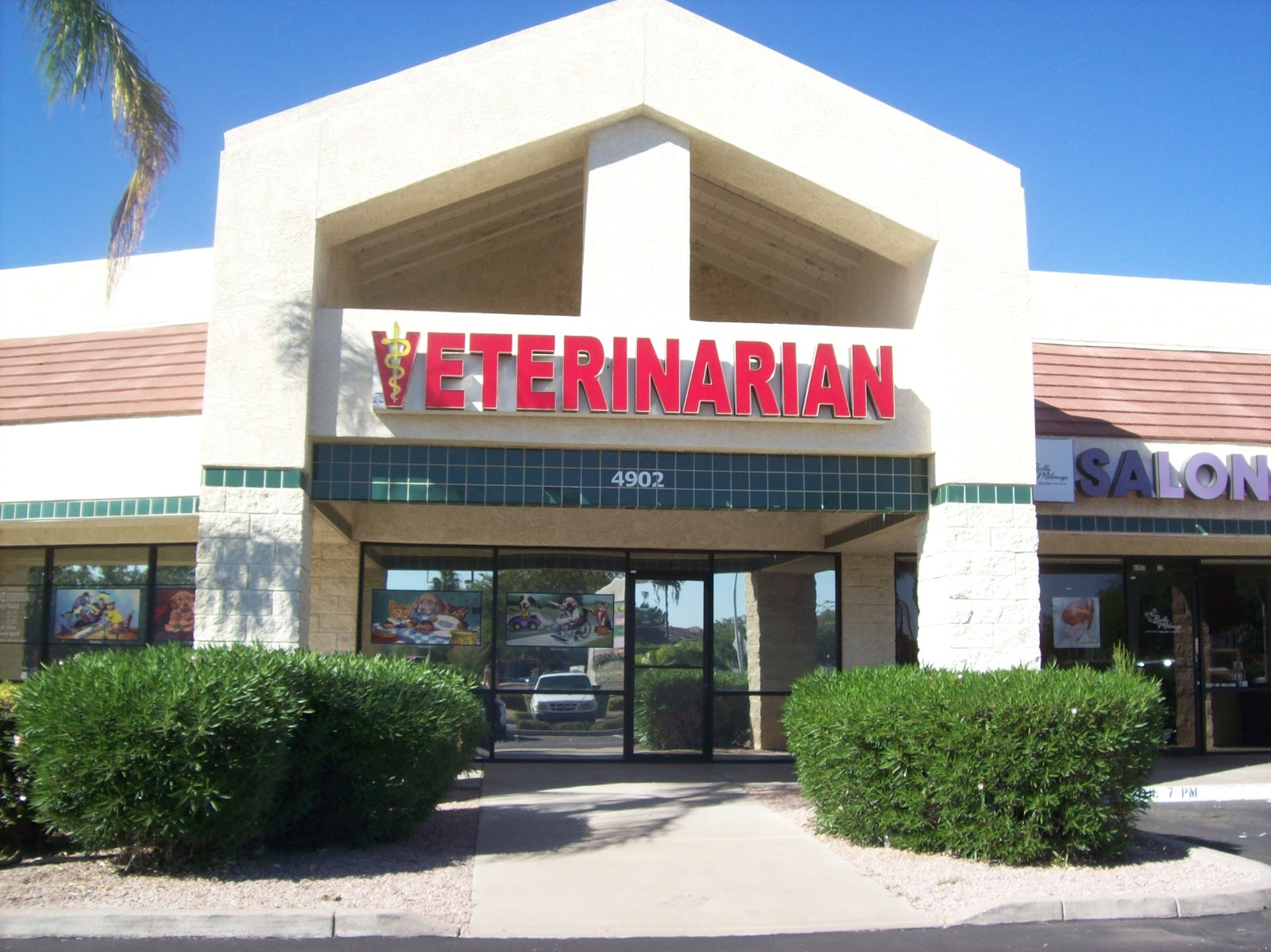 Ahwatukee Commons Veterinary Hospital - Phoenix , United States