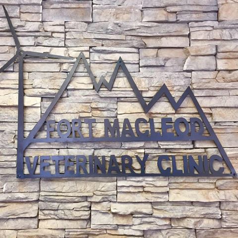 Fort Macleod Veterinary Clinic - Fort Macleod , Canada