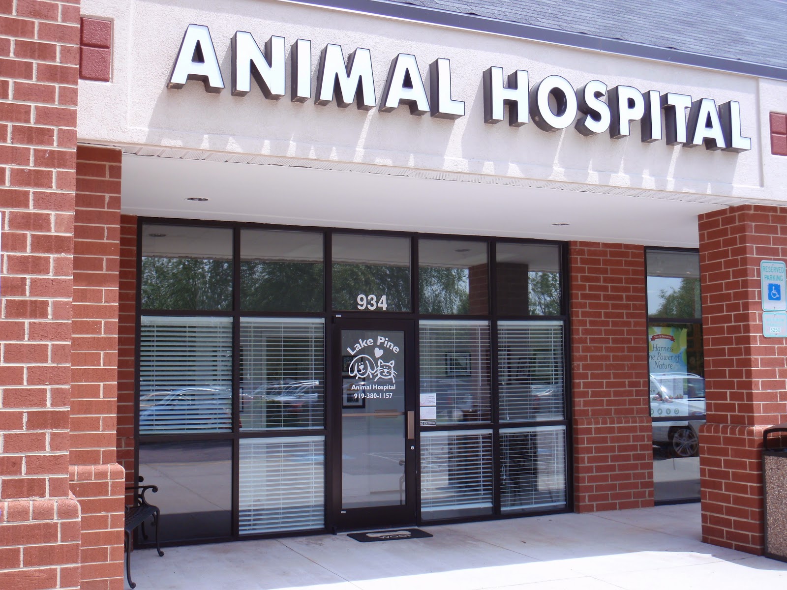 Lake Pine Animal Hospital - Apex , United States