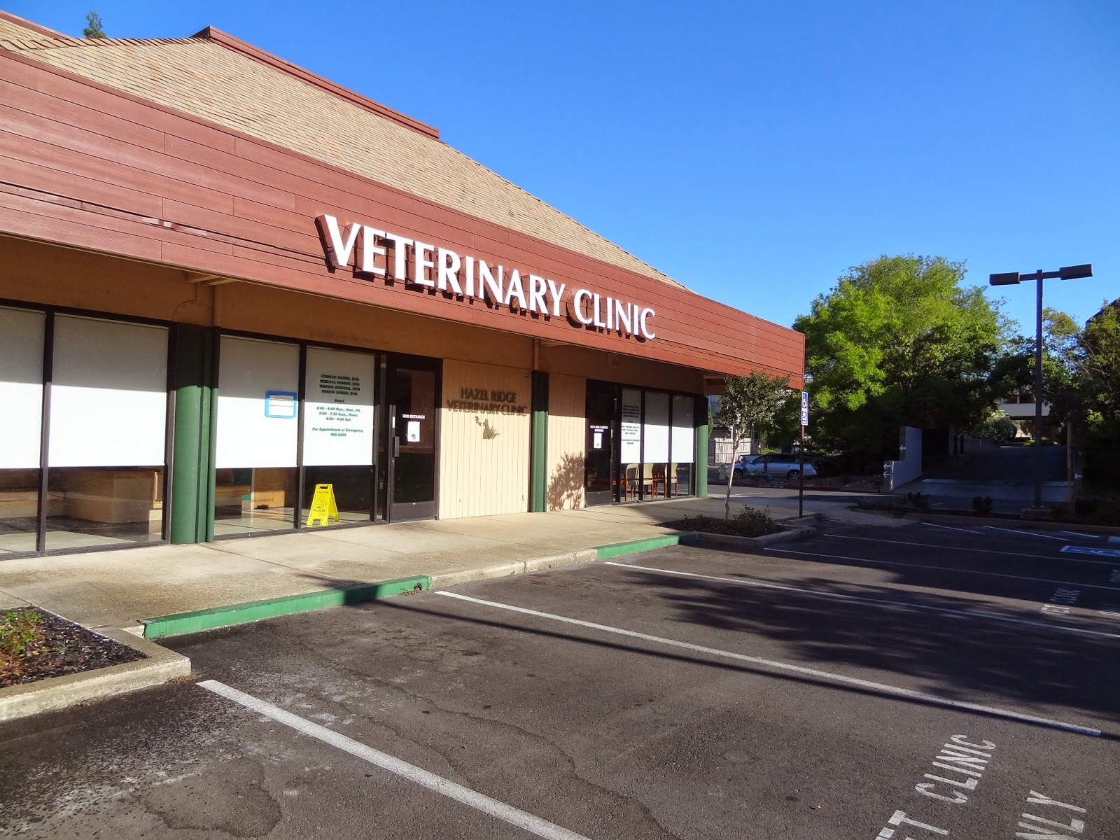 Hazel Ridge Veterinary Clinic - Fair Oaks , United States