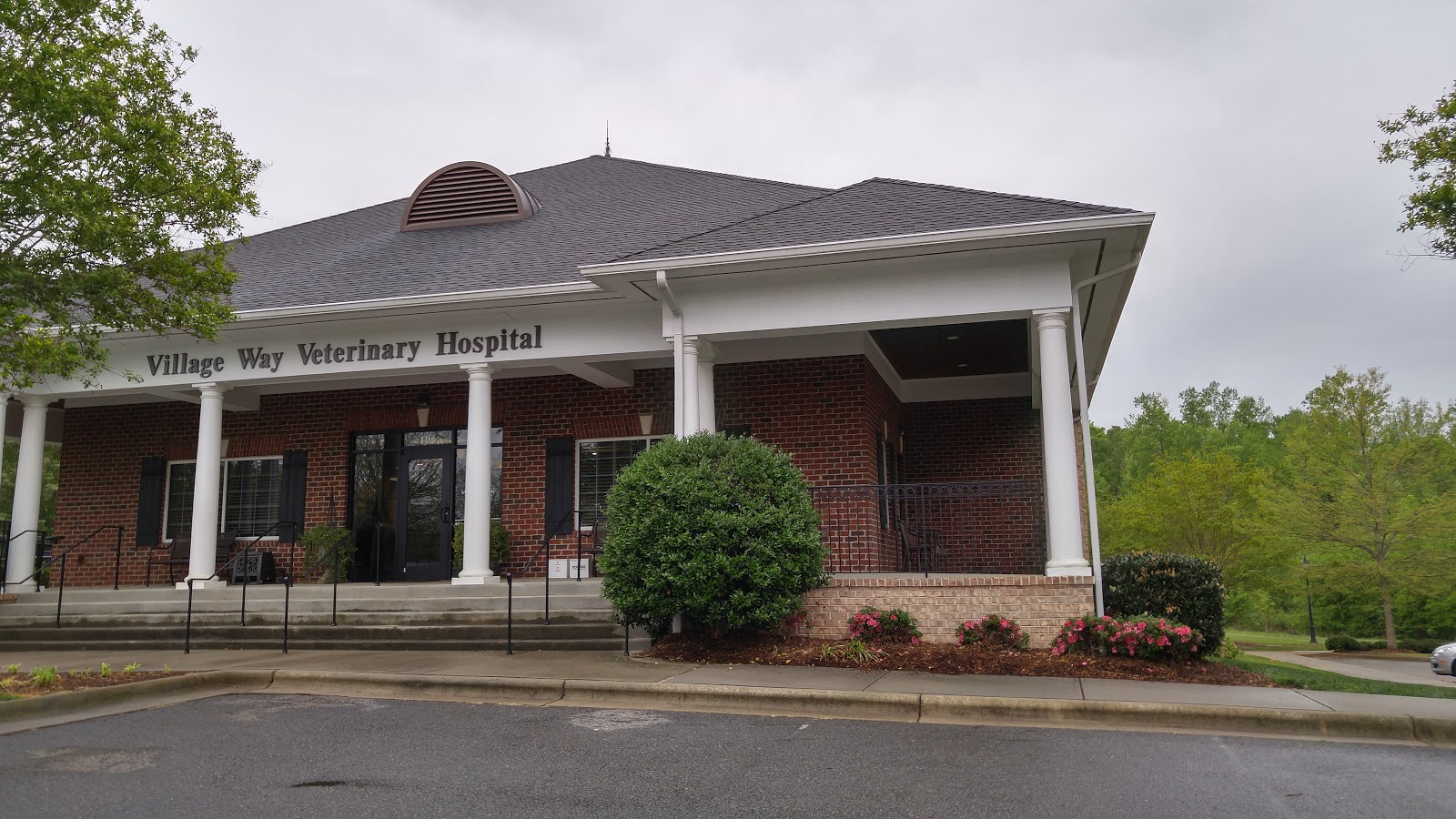 Village Way Veterinary - Advance , United States