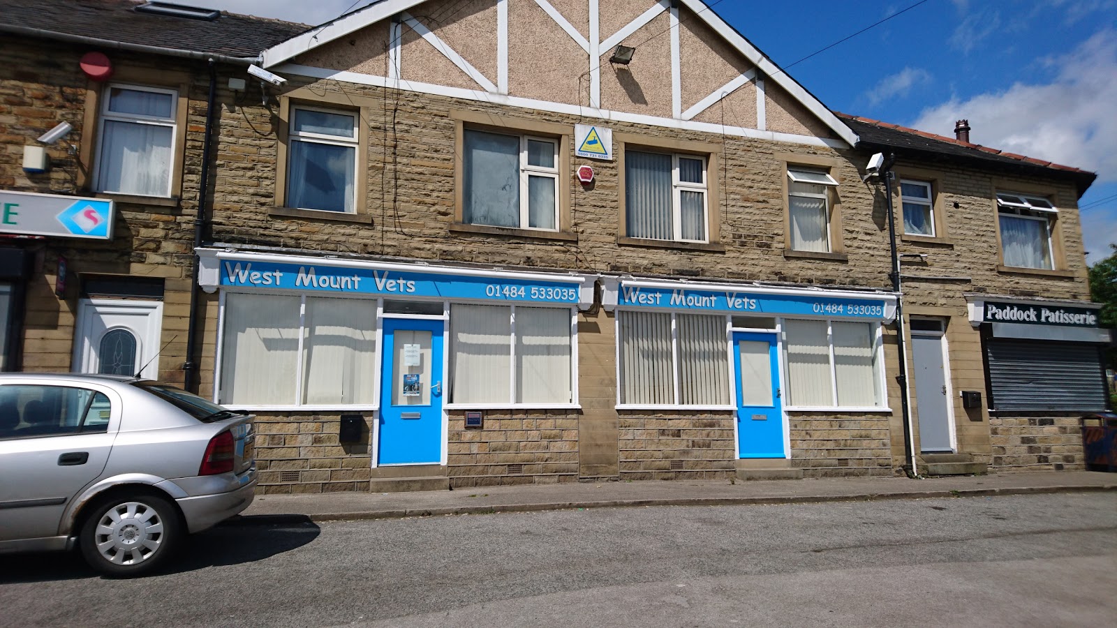 West Mount Vets Huddersfield - Huddersfield , United Kingdom