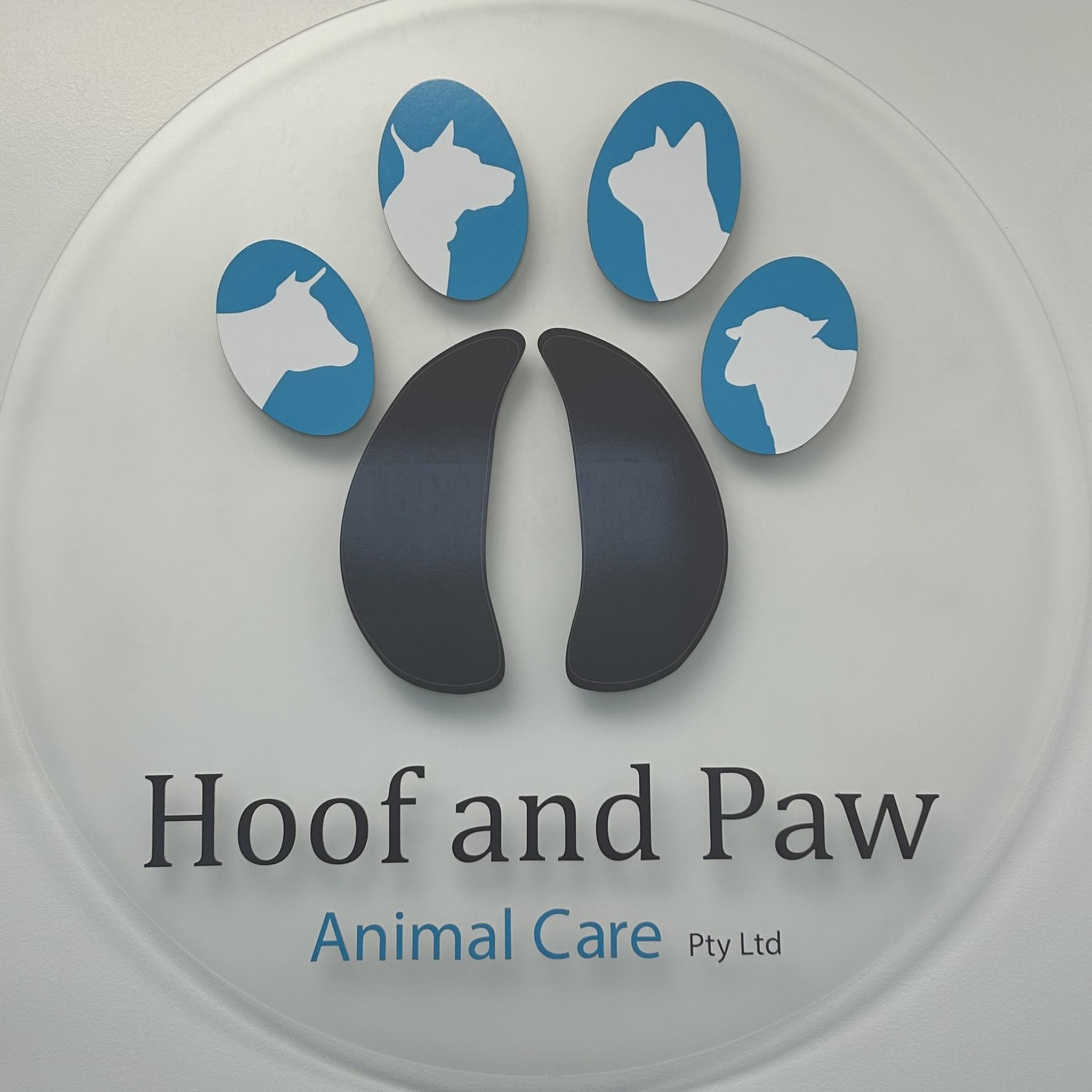 Hoof And Paw Animal Care - Mittagong , Australia