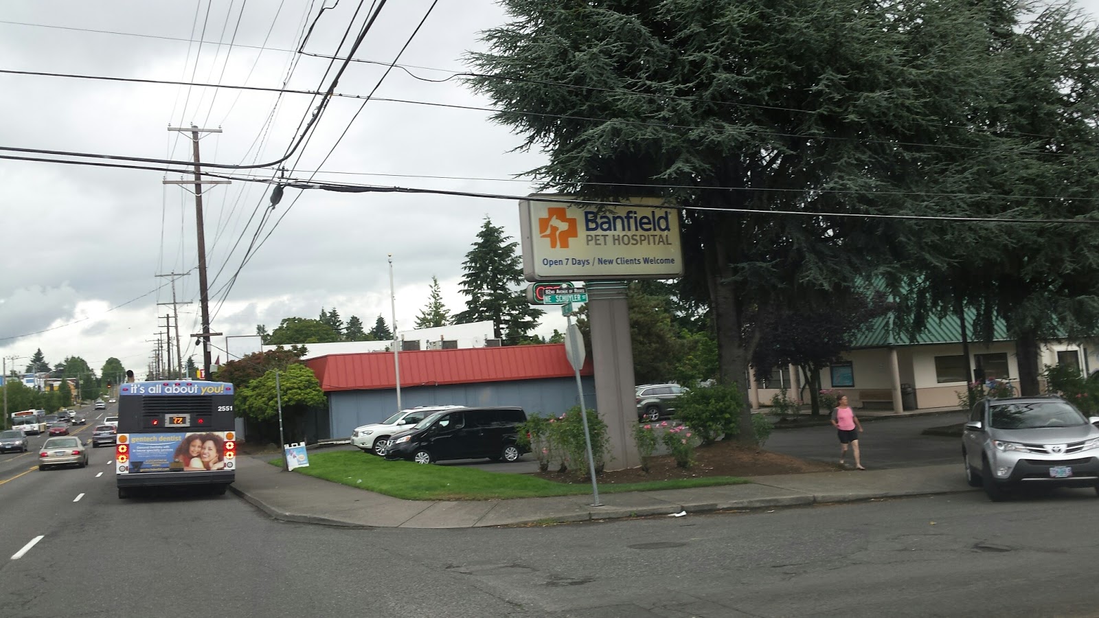 Banfield Pet Hospital - Portland , United States