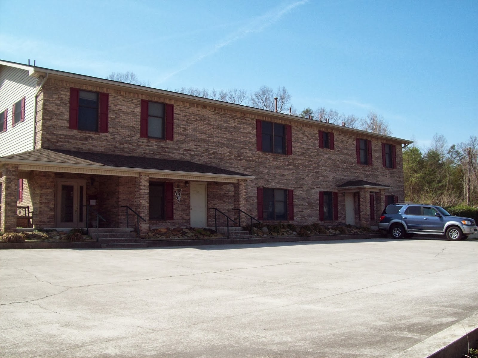 Animal Medical Center Of Roane County - Harriman , United States