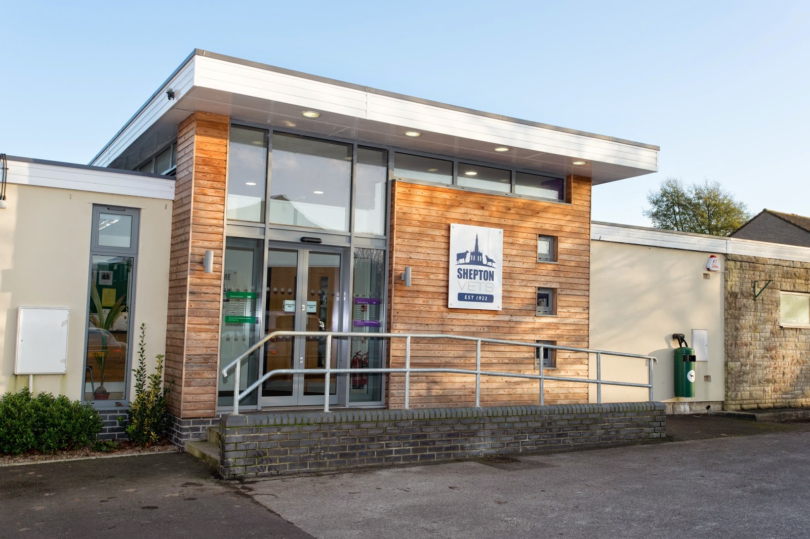 Shepton Veterinary Group - Shepton Mallet , United Kingdom