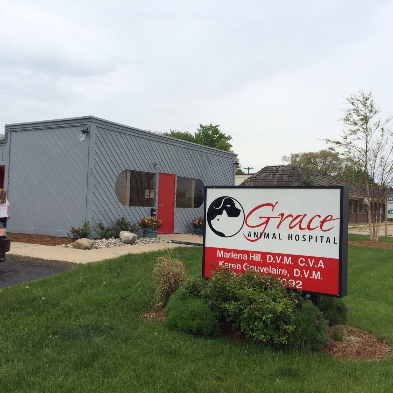 Grace Animal Hospital - Muskegon , United States
