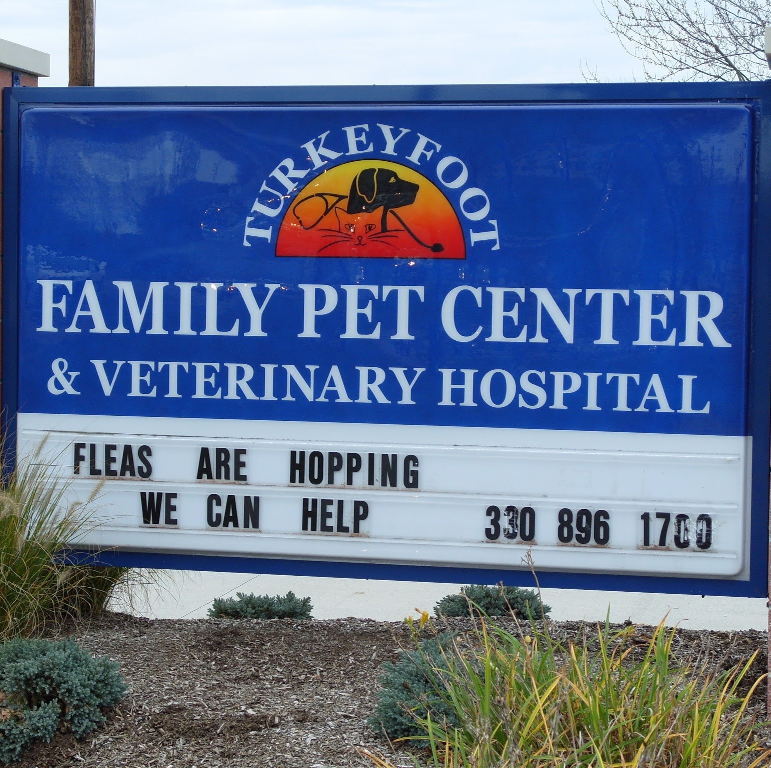 Turkeyfoot Family Pet Center - Akron , United States
