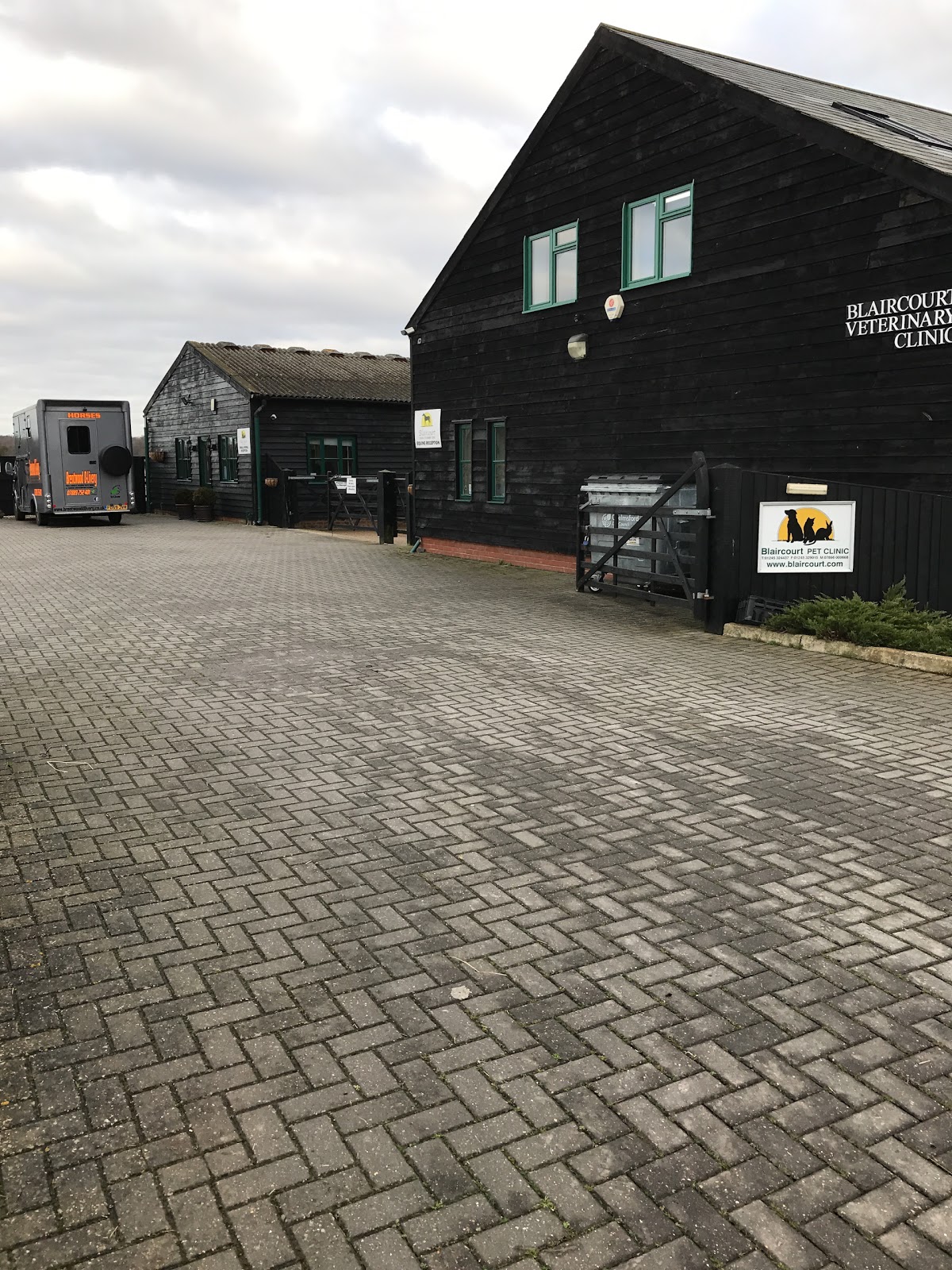 Blaircourt Equine Veterinary Clinic - Chelmsford , United Kingdom