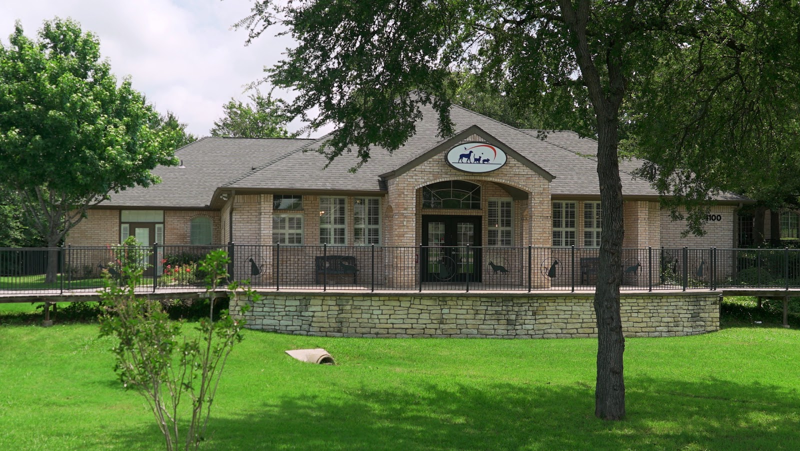 Main Street Veterinary Hospital - Flower Mound , United States