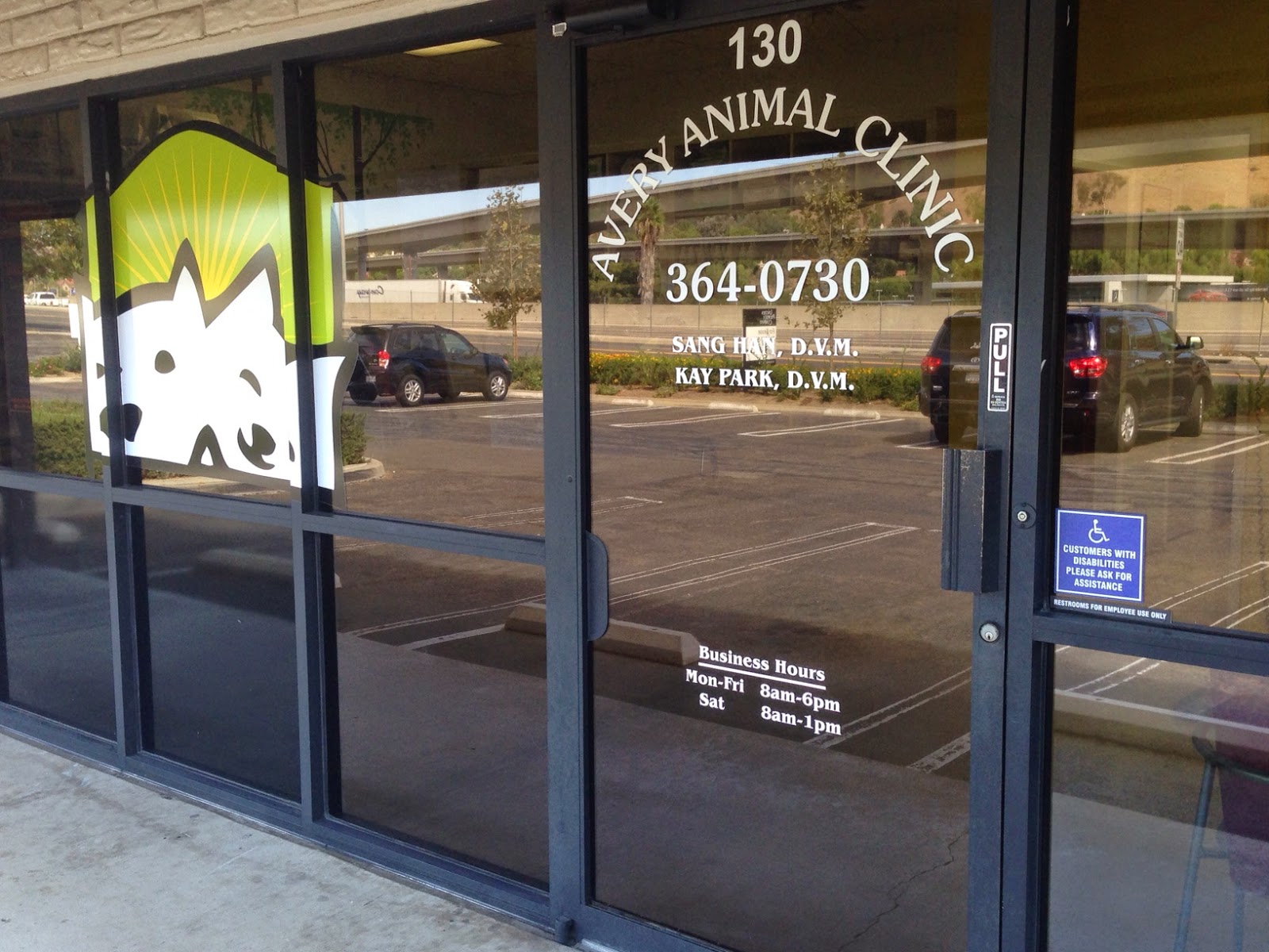 Oso Pet Care Center - Mission Viejo , United States