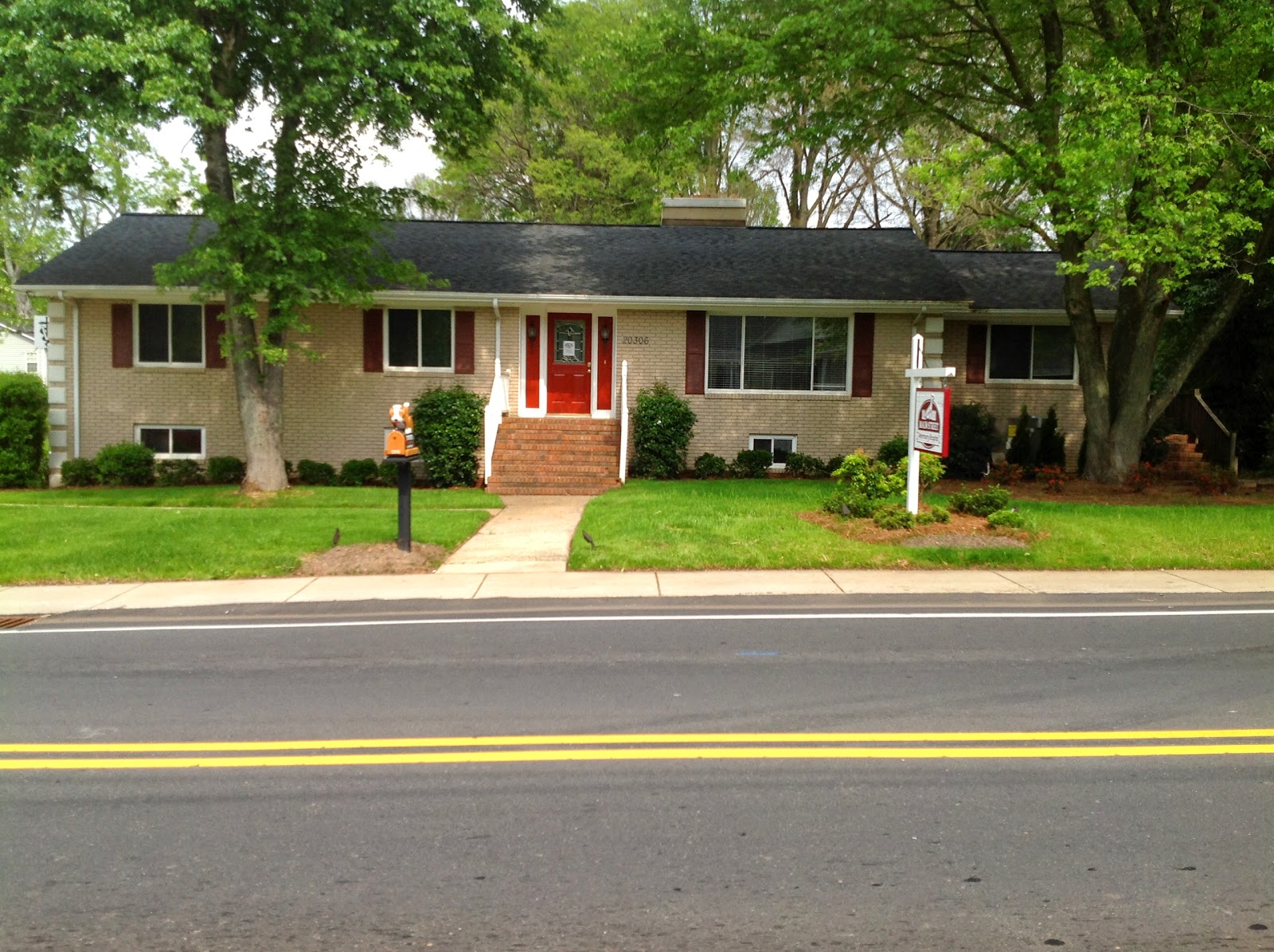Main Street Veterinary Hospital - Cornelius , United States