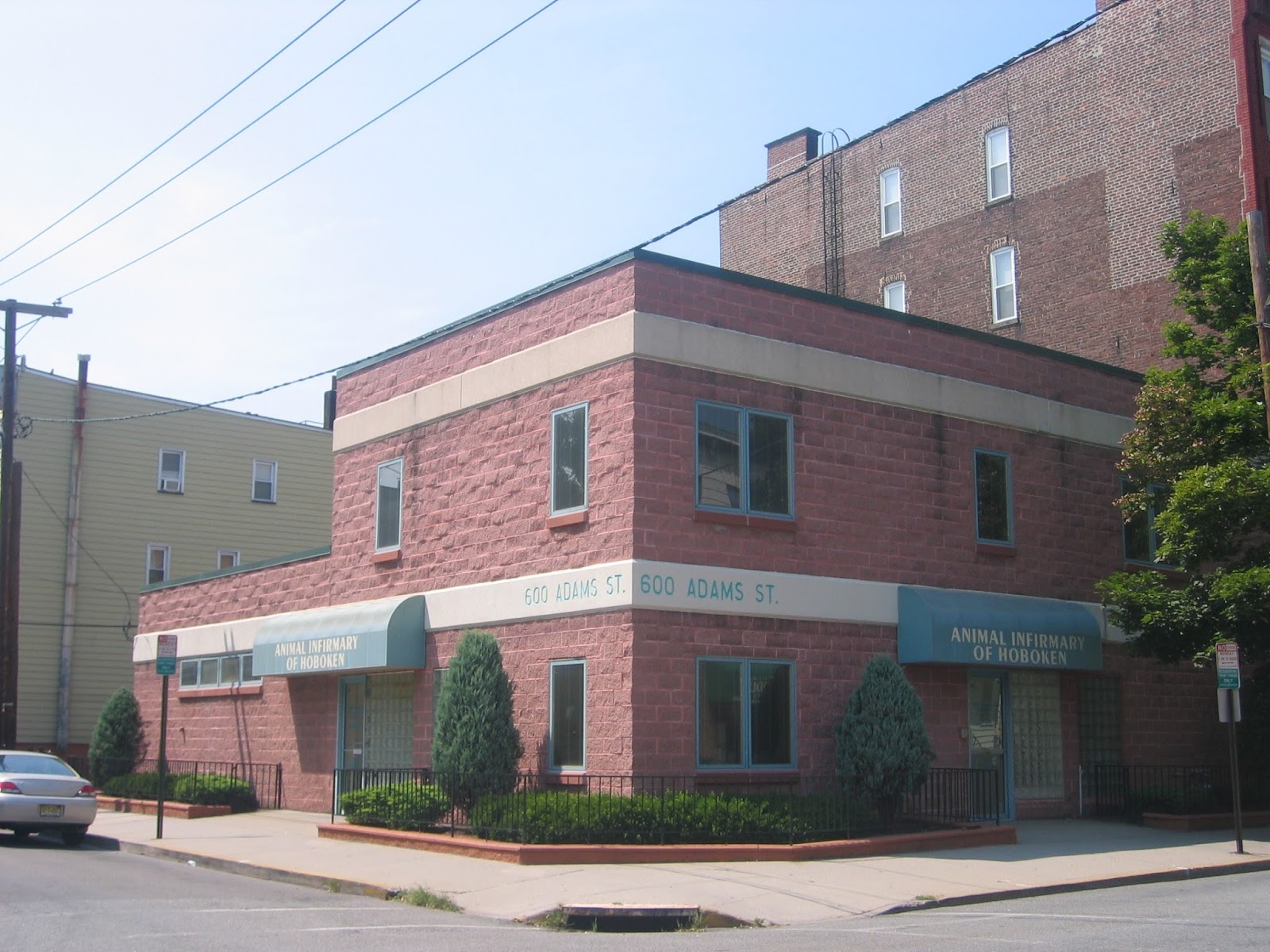 Animal Infirmary Of Hoboken - Hoboken , United States