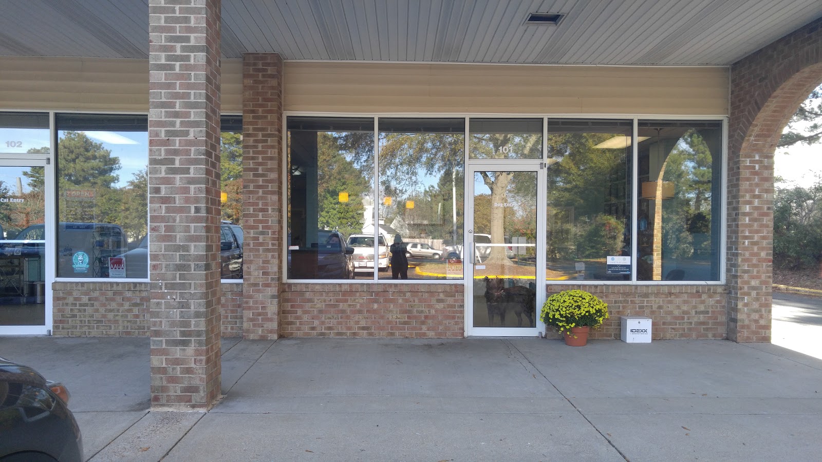 Strawbridge Animal Care - Virginia Beach , United States