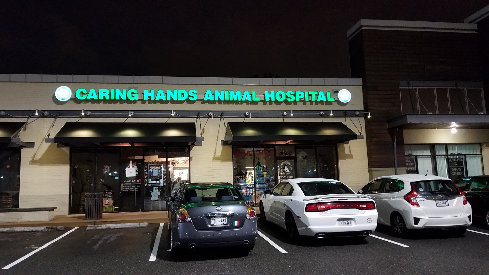 Caring Hands Animal Hospital Arlington - Arlington , United States