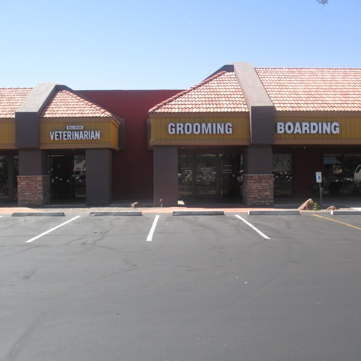 Lovet Pet Health Care Bell Ridge - Phoenix , United States