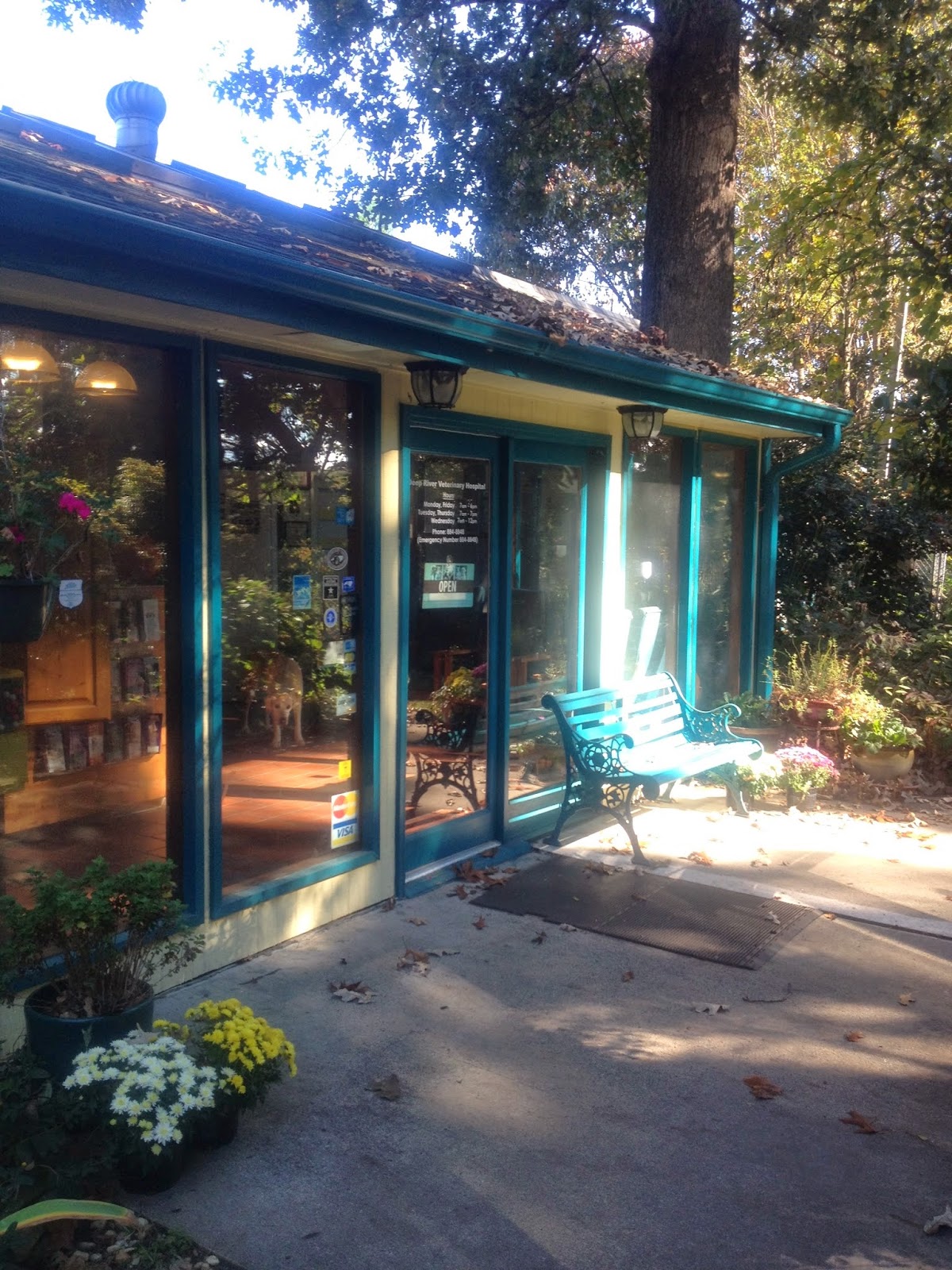 Deep River Veterinary Hospital - High Point , United States
