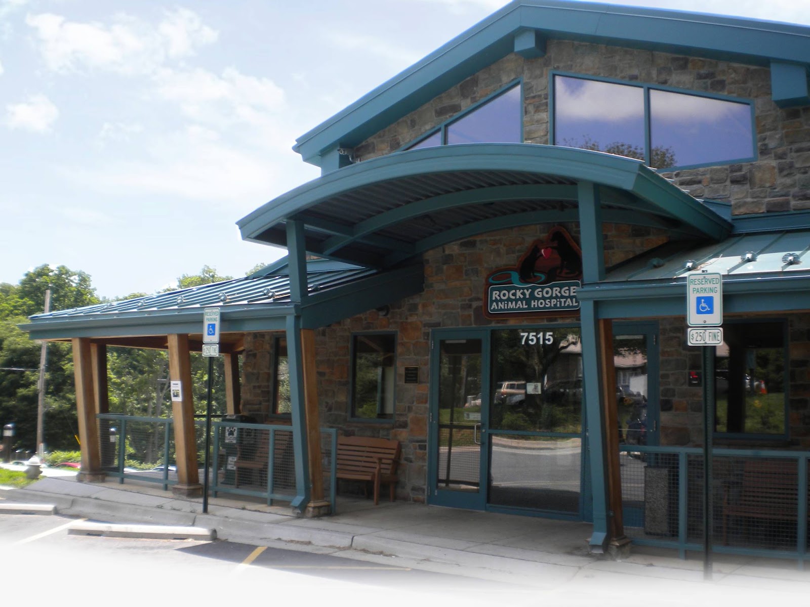 Rocky Gorge Animal Hospital Resort And Spa - Laurel , United States