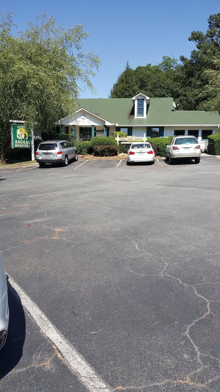 Averill Animal Hospital - Marietta , United States
