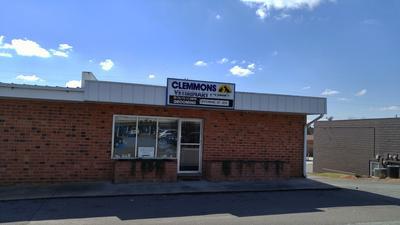 Clemmons Veterinary Clinic, 6373 Cephis Drive, Clemmons, Reviews and