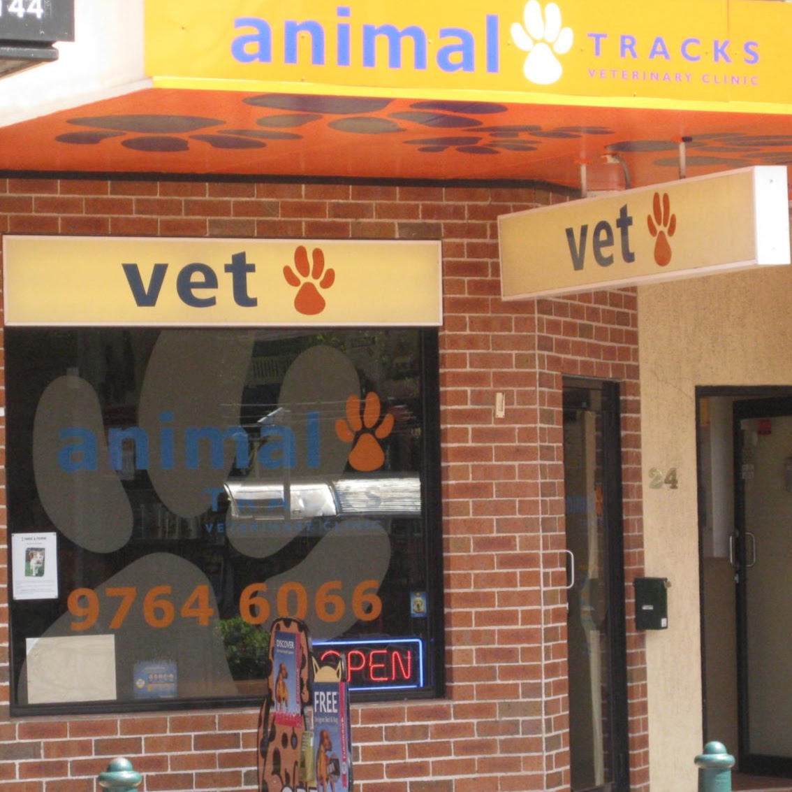 Animal Tracks Veterinary Clinic - Homebush , Australia